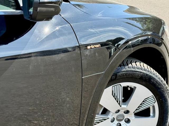 2019 Audi e-tron Premium Plus