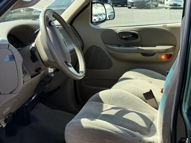 2001 Ford F-150 LARIAT