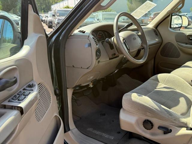 2001 Ford F-150 LARIAT