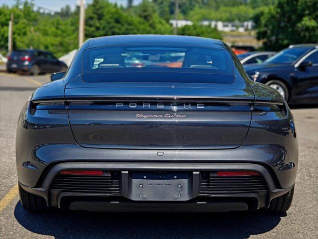 2020 Porsche Taycan Turbo