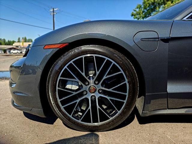 2020 Porsche Taycan Turbo