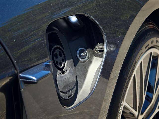 2020 Porsche Taycan Turbo
