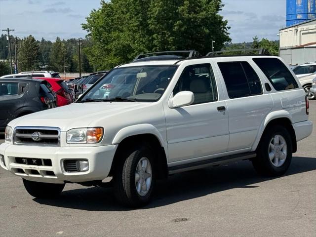 2001 Nissan Pathfinder LE