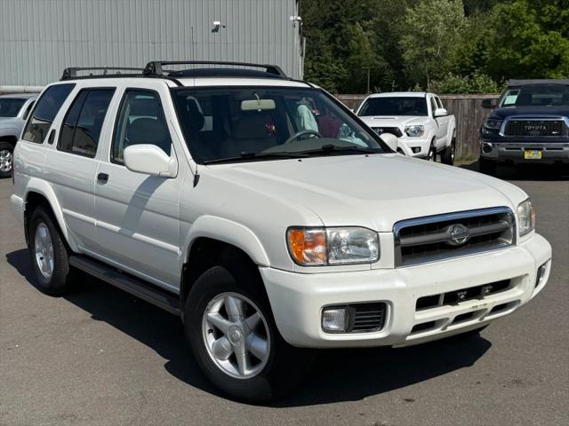 2001 Nissan Pathfinder LE