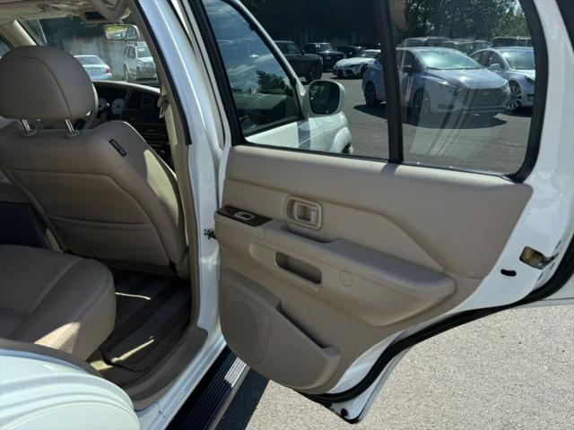 2001 Nissan Pathfinder LE