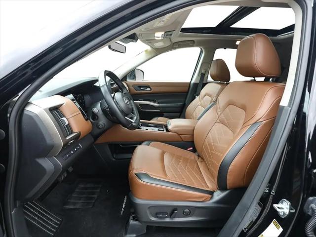 2023 Nissan Pathfinder Platinum 4WD