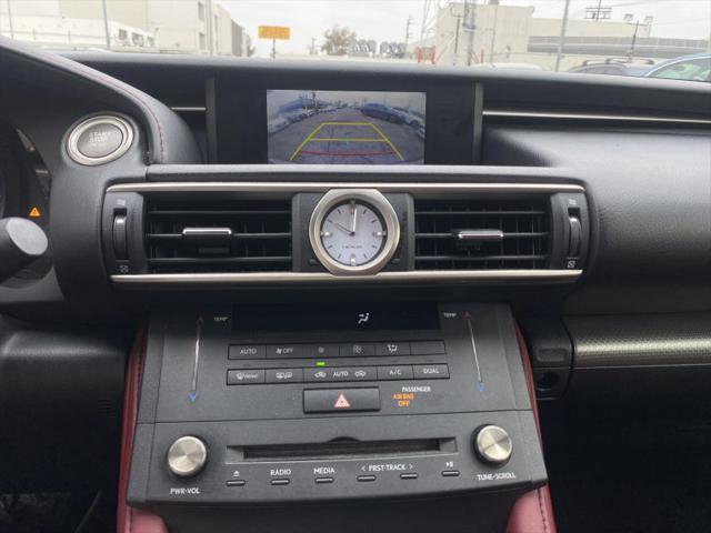 2016 Lexus RC 200t 200t