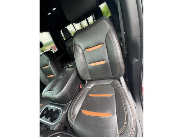 2020 GMC Sierra 2500HD 4WD Crew Cab Standard Bed AT4