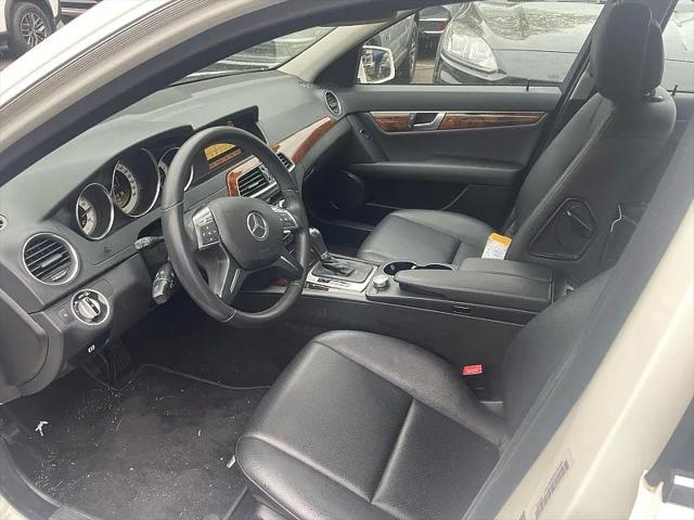 2012 Mercedes-Benz C-CLASS C 300 Luxury 4MATIC