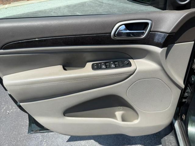 2011 Jeep Grand Cherokee Laredo