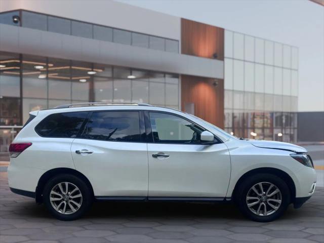 2015 Nissan Pathfinder SV