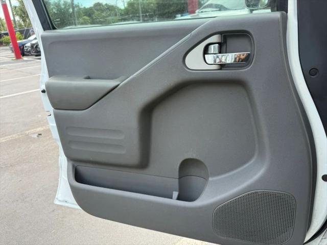 2015 Nissan Frontier SV