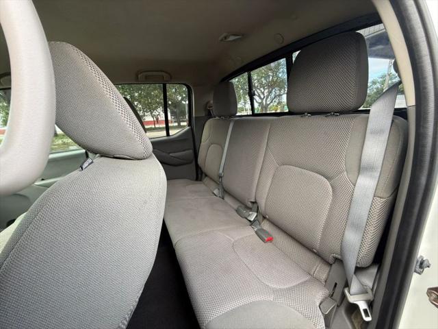 2015 Nissan Frontier SV