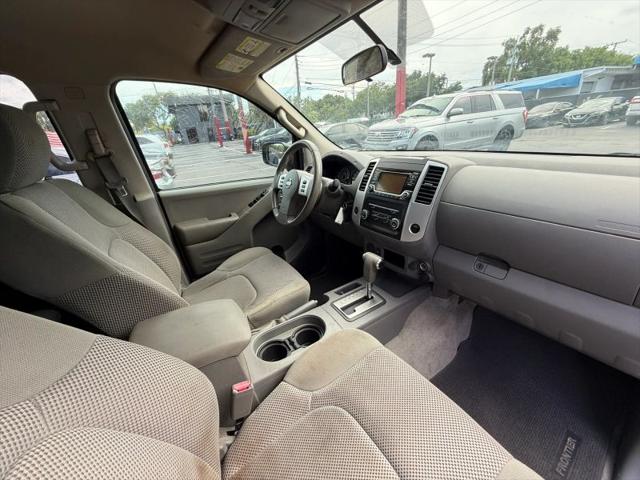 2015 Nissan Frontier SV