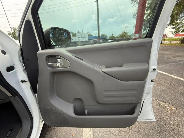 2015 Nissan Frontier SV