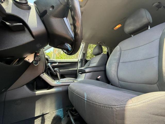 2013 Kia Sorento LX V6