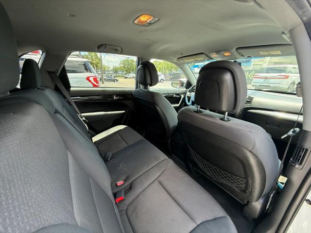 2013 Kia Sorento LX V6