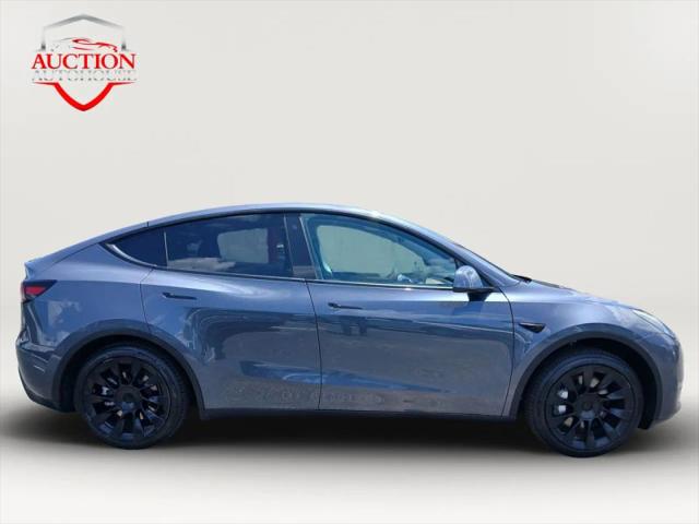 2023 Tesla Model Y Long Range Dual Motor All-Wheel Drive