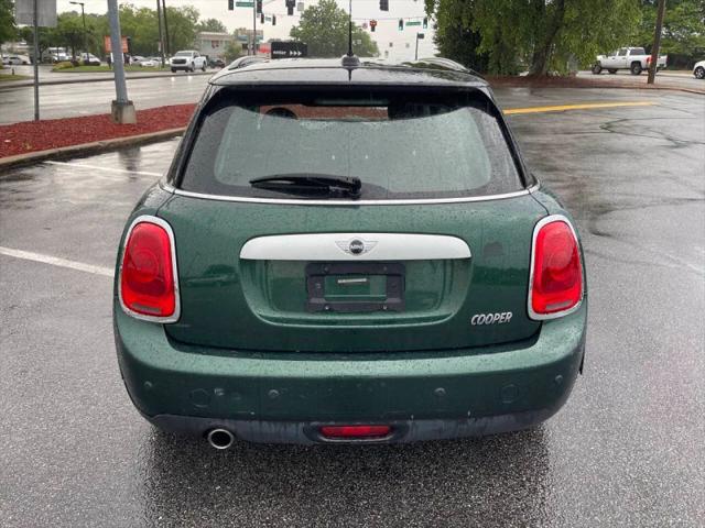 2015 MINI Hardtop Cooper