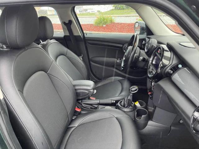 2015 MINI Hardtop Cooper