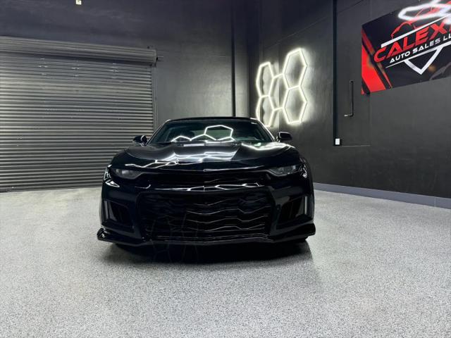 2023 Chevrolet Camaro RWD Coupe 1SS