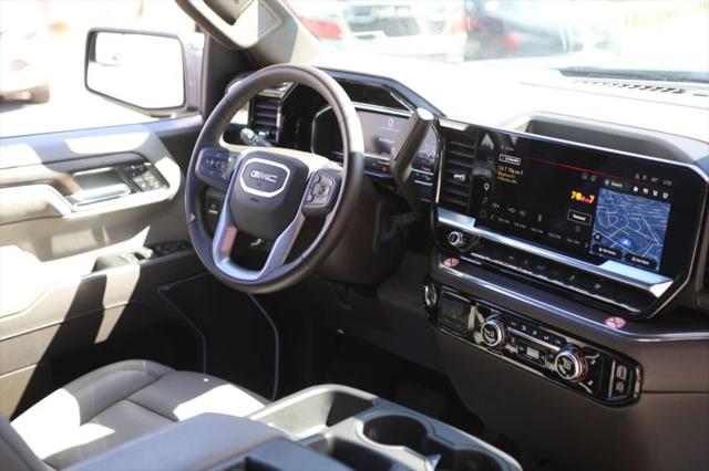2025 GMC Sierra 1500 4WD Crew Cab Short Box SLT