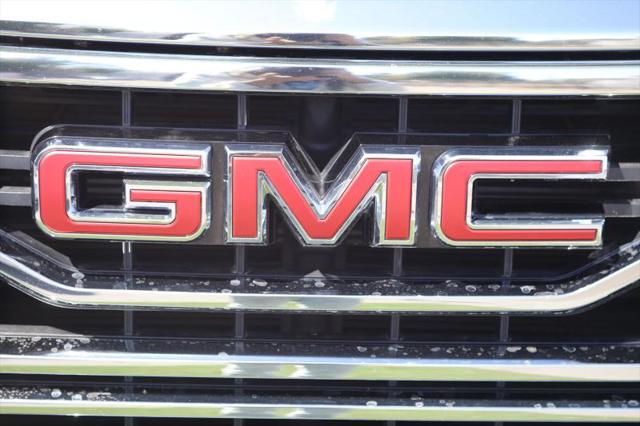 2025 GMC Sierra 1500 4WD Crew Cab Short Box SLT