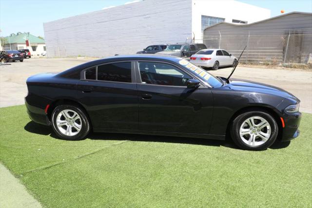2022 Dodge Charger SXT RWD