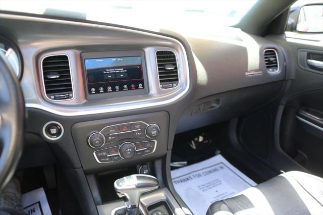 2022 Dodge Charger SXT RWD