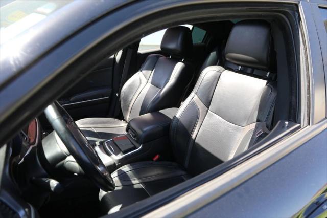 2022 Dodge Charger SXT RWD