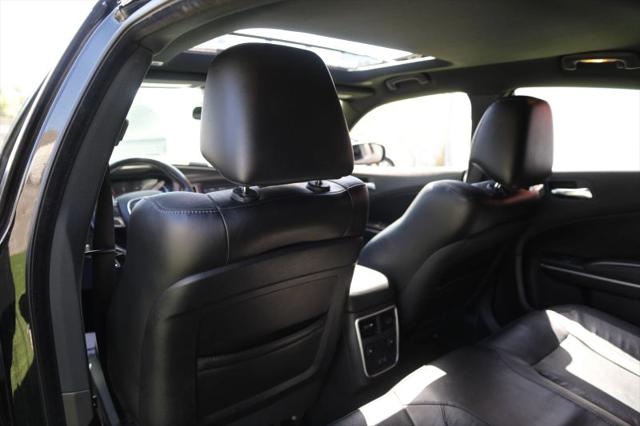 2022 Dodge Charger SXT RWD