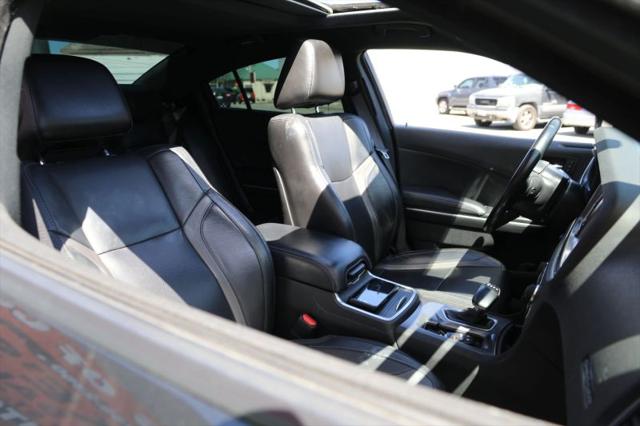 2022 Dodge Charger SXT RWD