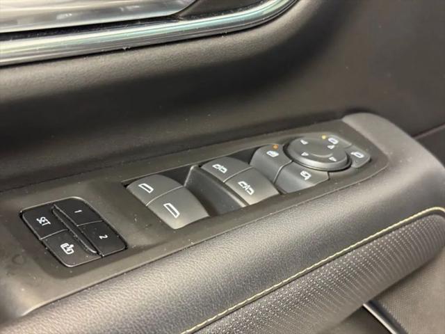 2022 GMC Yukon 4WD SLT