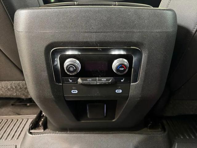 2022 GMC Yukon 4WD SLT