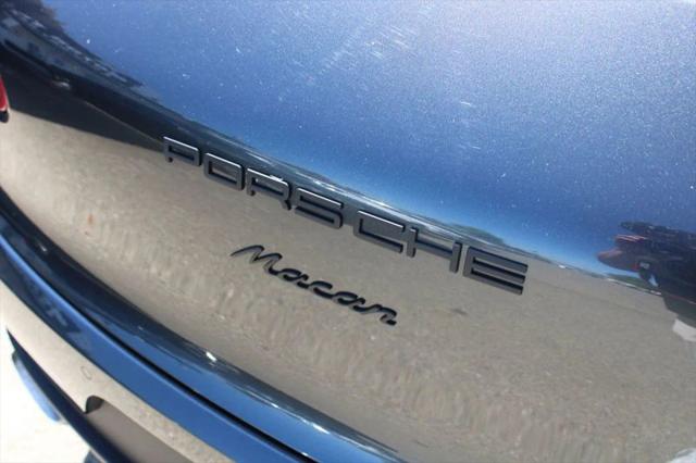 2017 Porsche Macan Base