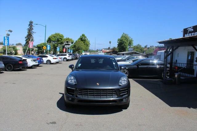 2017 Porsche Macan Base