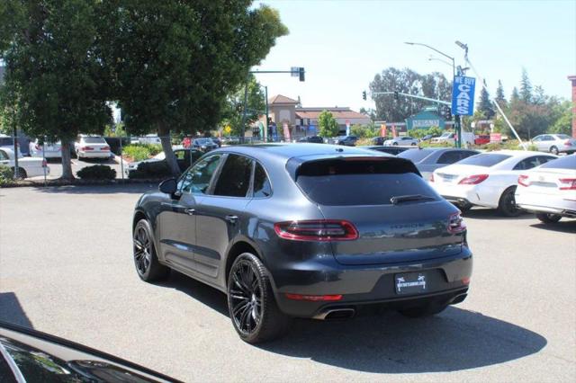 2017 Porsche Macan Base
