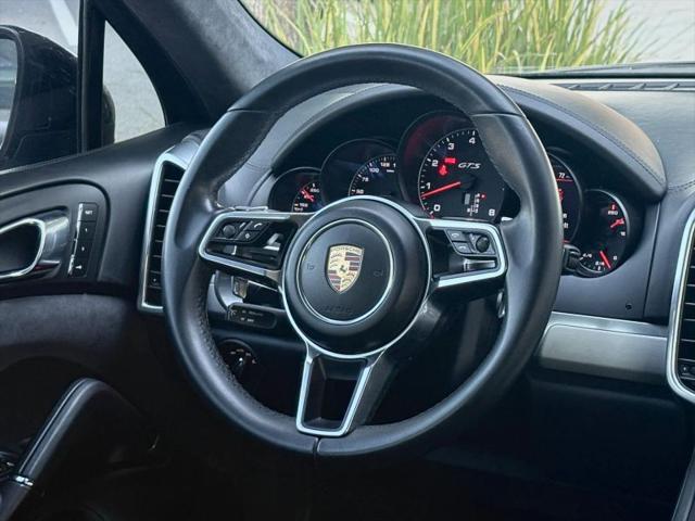 2016 Porsche Cayenne GTS