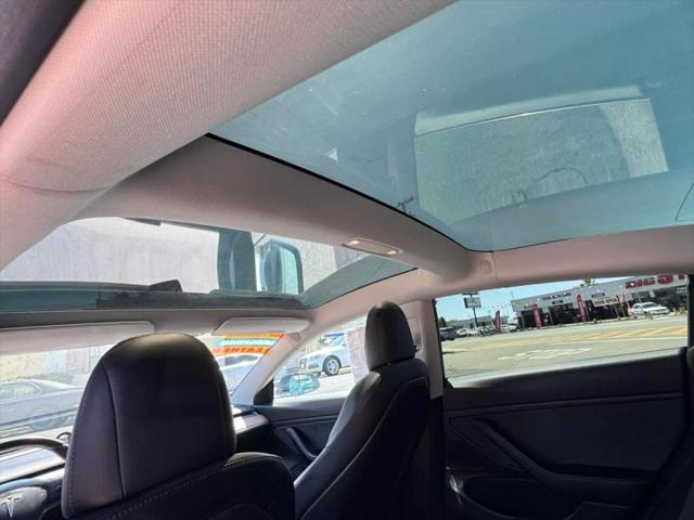 2018 Tesla Model 3 Mid Range