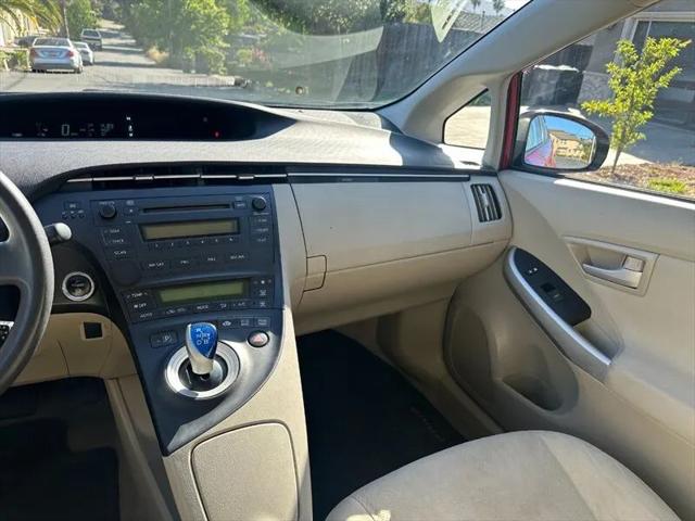 2011 Toyota Prius Two