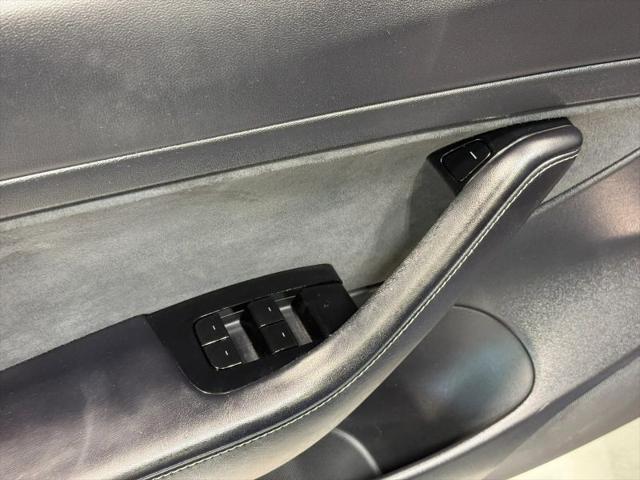 2020 Tesla Model 3 Standard Range Rear-Wheel Drive