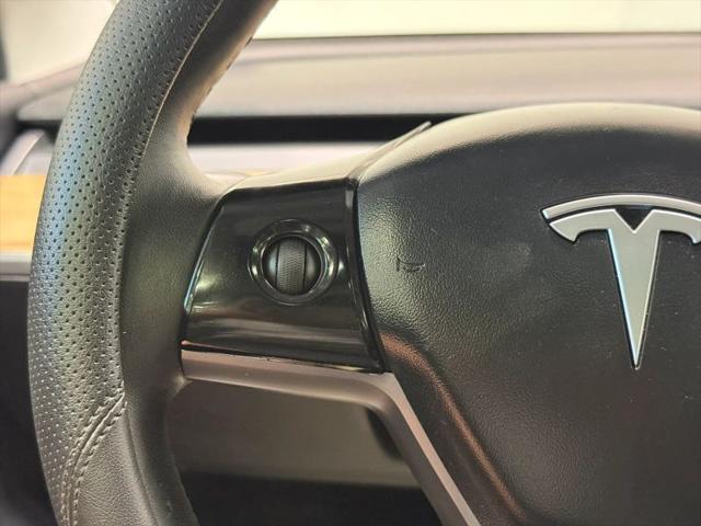 2020 Tesla Model 3 Standard Range Rear-Wheel Drive