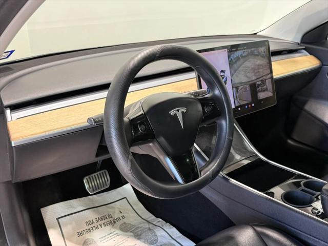 2020 Tesla Model 3 Standard Range Rear-Wheel Drive