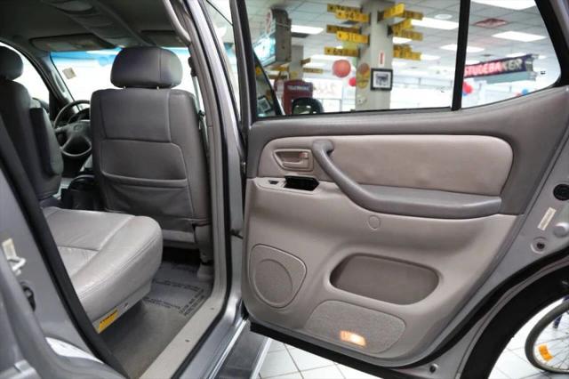 2002 Toyota Sequoia SR5 V8