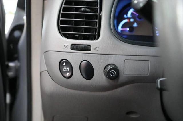 2002 Toyota Sequoia SR5 V8