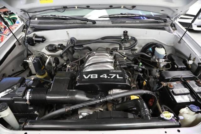 2002 Toyota Sequoia SR5 V8