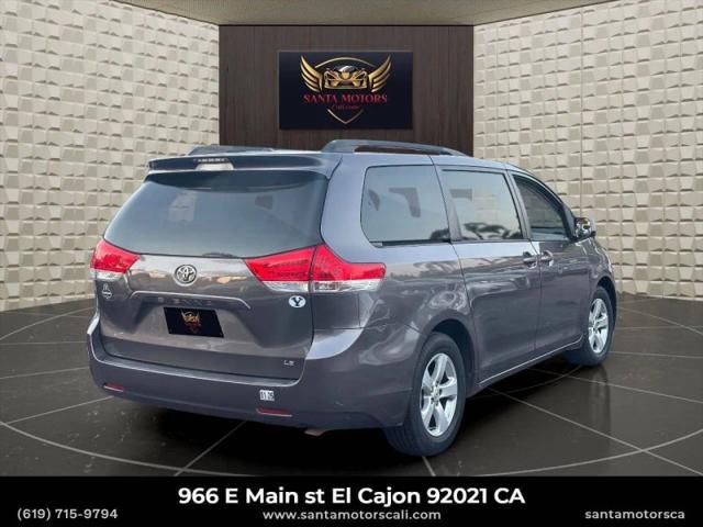 2014 Toyota Sienna LE V6 7 Passenger Mobility