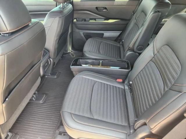 2025 Nissan Pathfinder Rock Creek 4WD