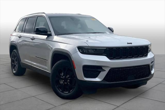 2024 Jeep Grand Cherokee Altitude 4x2