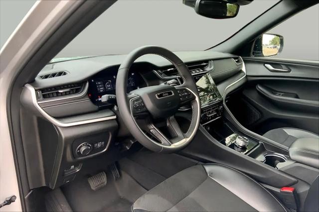 2024 Jeep Grand Cherokee Altitude 4x2